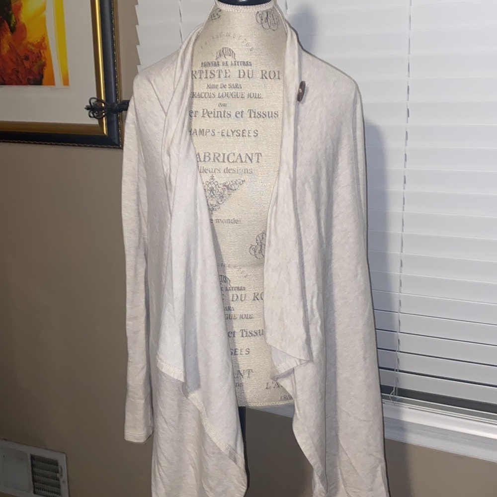 Bobeau Cream Cardigan Sweater Size Medium